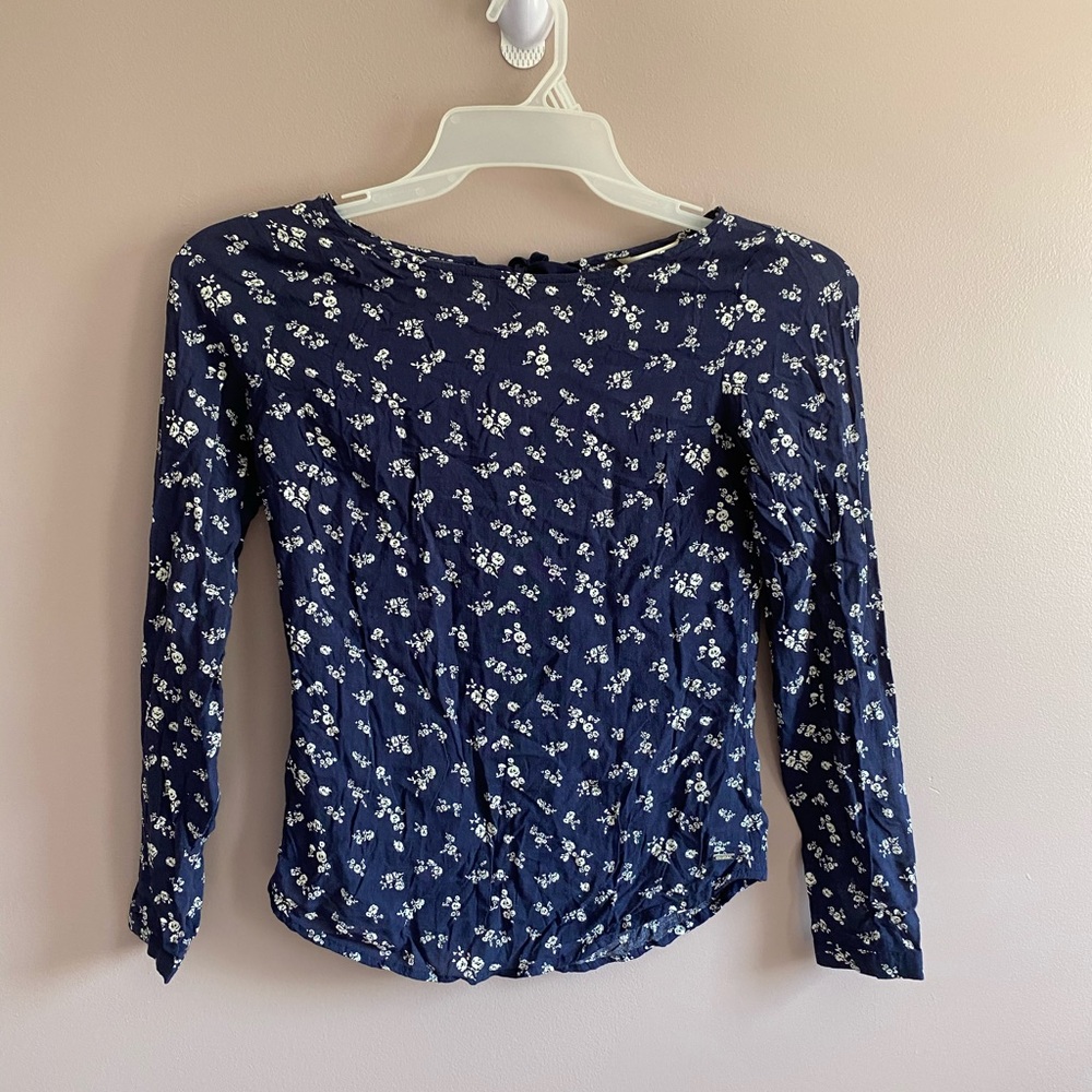 Cute Long Sleeves Blouse